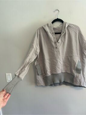Bucket list small grey boxy cut Hooded Pullover Sweatshirt